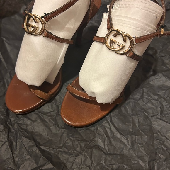 Authentic EUC Gucci Leather Sandals - Picture 7 of 8